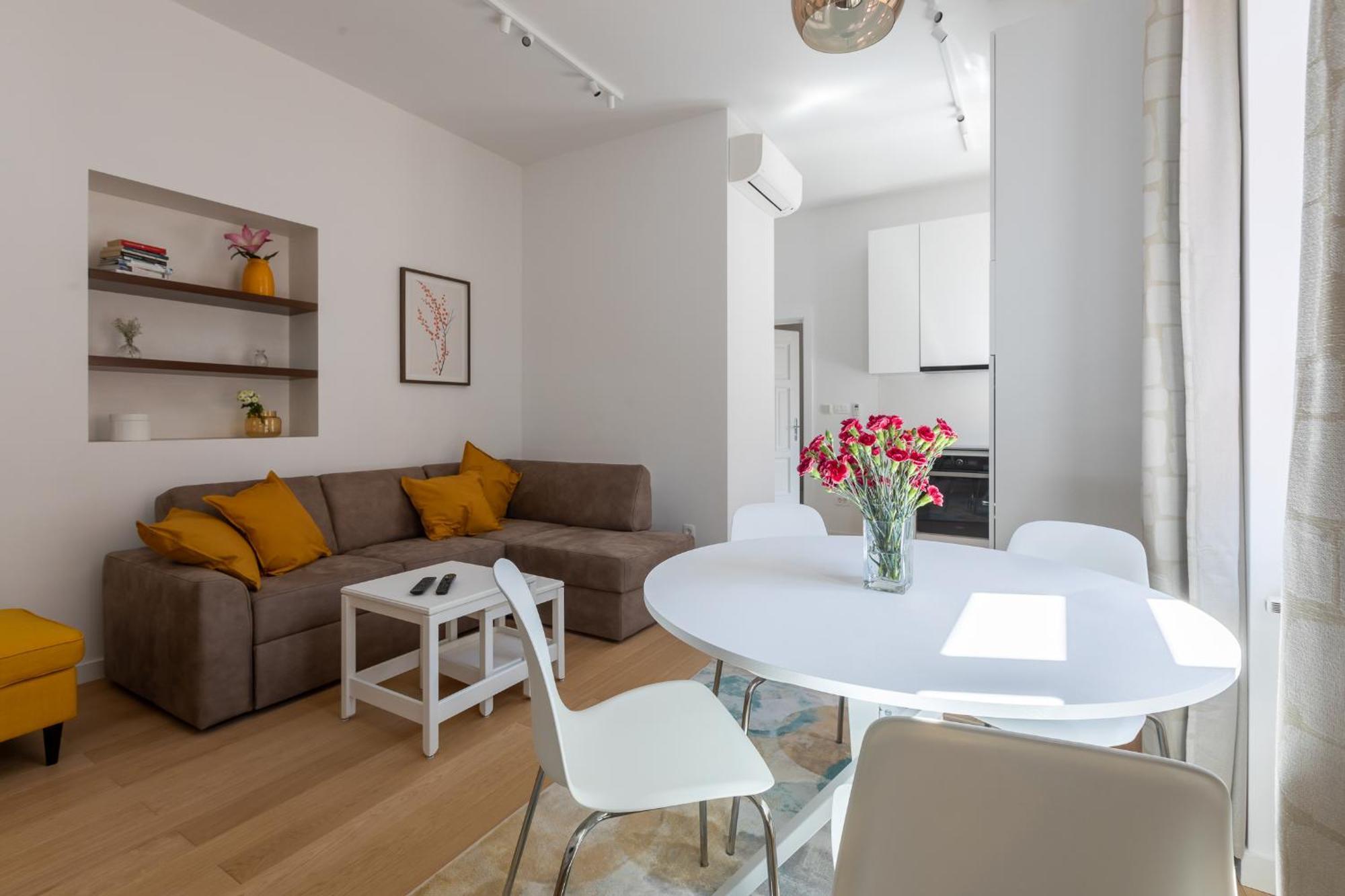 Apartment Nikola 4* Zagreb Buitenkant foto